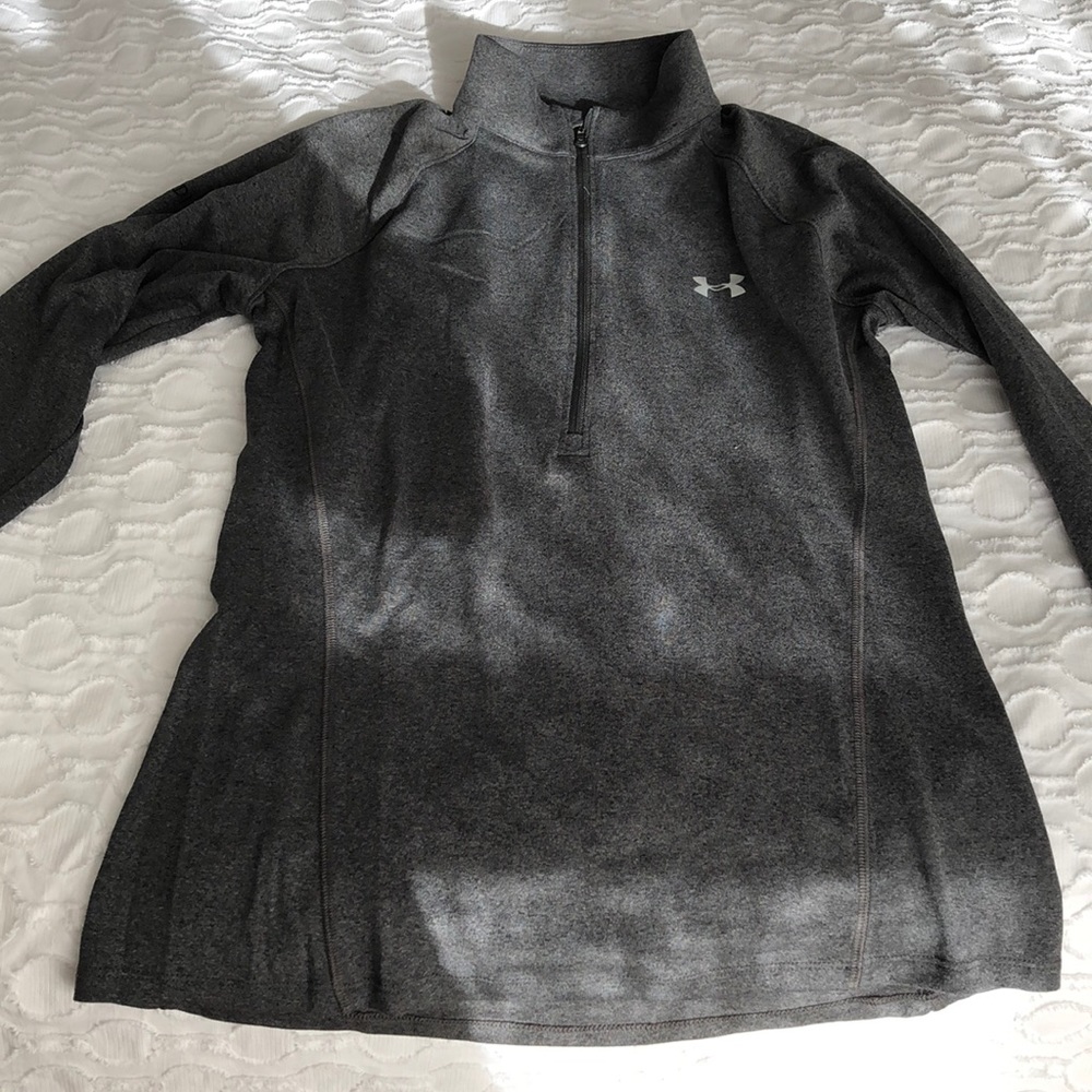 Gray under armour long sleeve